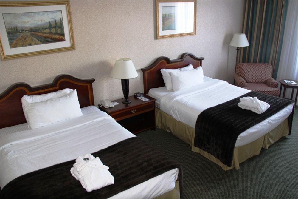Sawridge Inn And Conference Centre Edmonton South Pokój zdjęcie